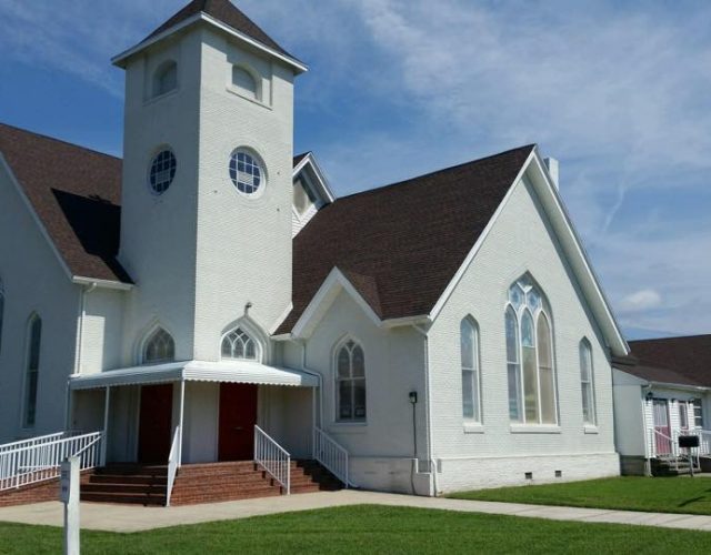 large church with new architectural shingle asphalt roof